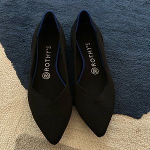 Rothy’s The Point flat, black, size 8